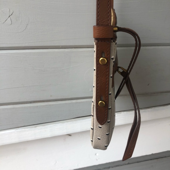 Fossil polka dot small crossbody bag. - Picture 6 of 10